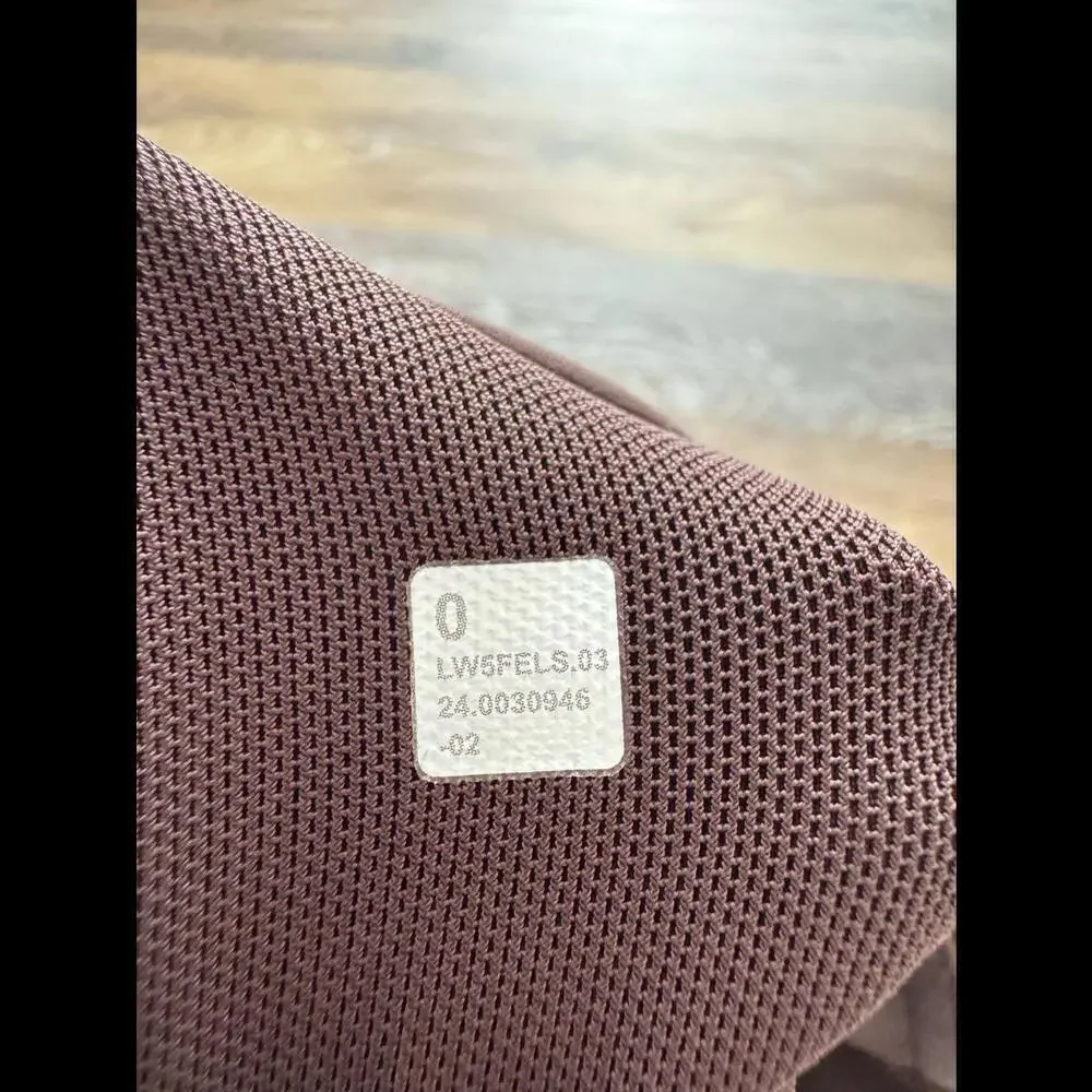 Lululemon Wunder Under Smoothcover High Rise 25” Espresso Size 0 NWT